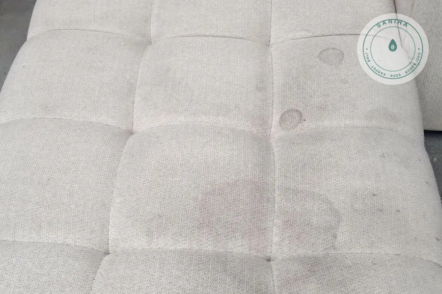 Sofa bernoda sebelum dicuci Sanira